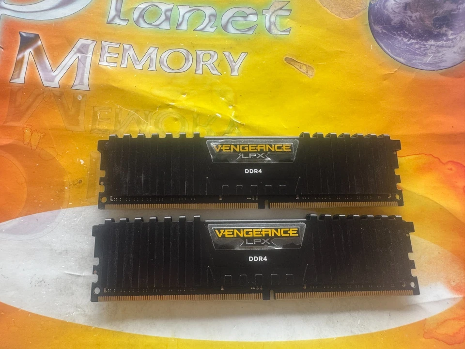 Corsair PC4-22400 16GB (2X8GB) DDR4 2800MHz NON ECC Desktop CMK16GX4M2A2800C16 - Image 3 of 3