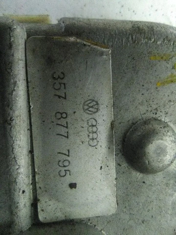 90 Volkswagon Corrado Roof Motor - Image 2 of 3