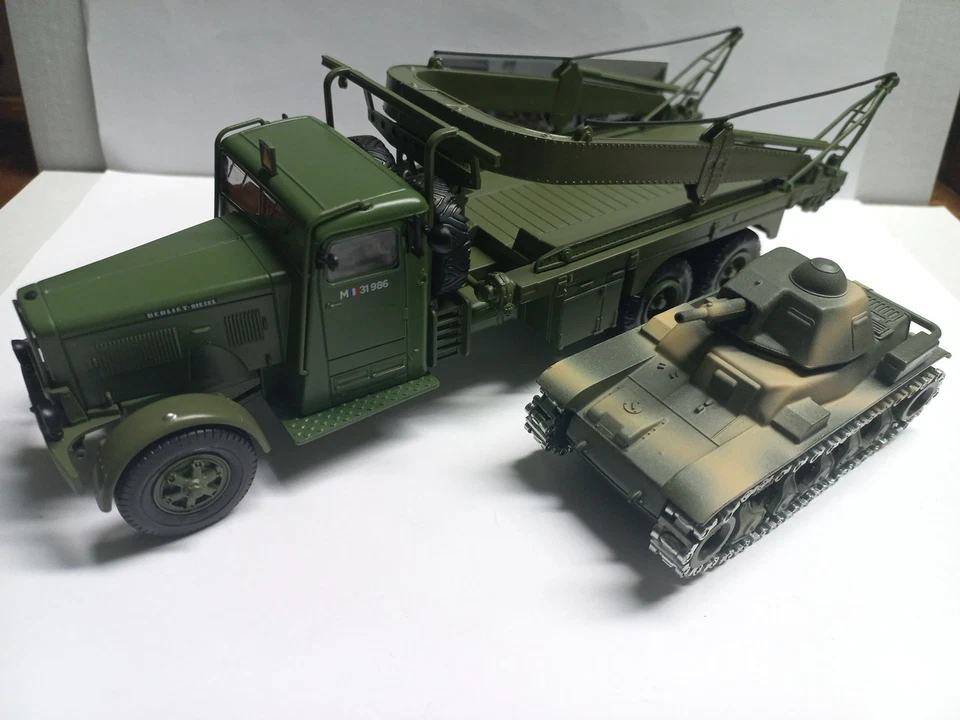IXO 1/43, Camion Berliet GPE 4 & Char R35, armée Française Mai 1940, Neuf (10) - Photo 2/4