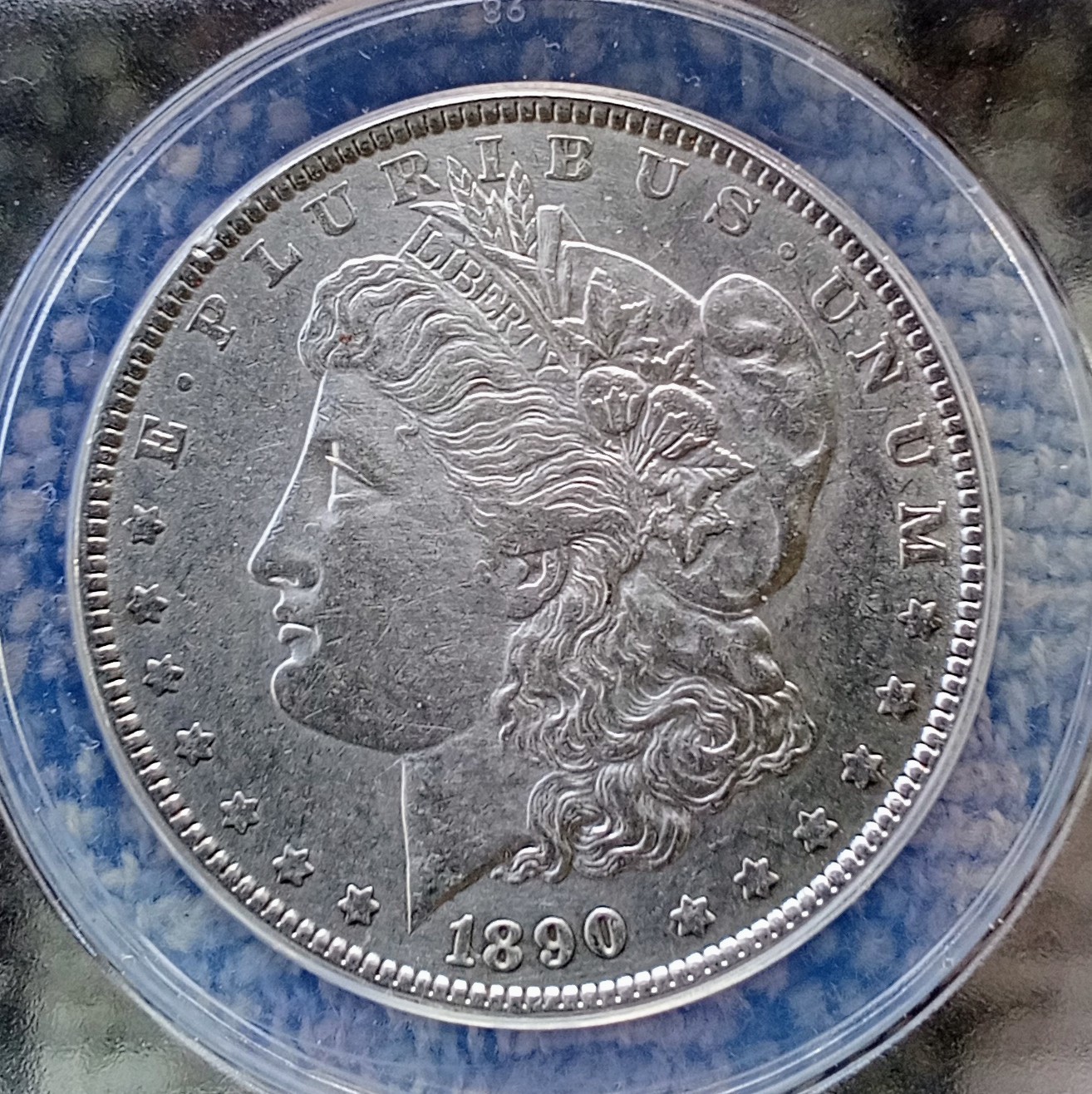 Picture 1 of 4