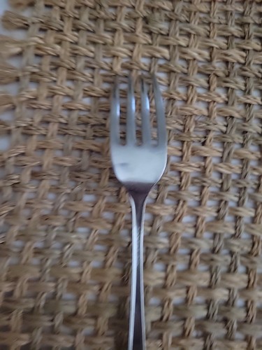 Oneida MAESTRO ST. LEGER Dinner Fork Stainless Steel - Picture 7 of 7