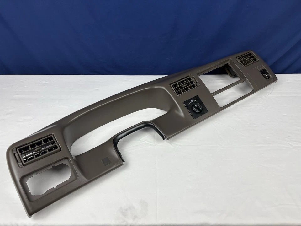 Ободок приборной панели 1999-2004 FORD F250 F350 Excursion желтовато-коричневый полный привод - Изображение 3 из 4