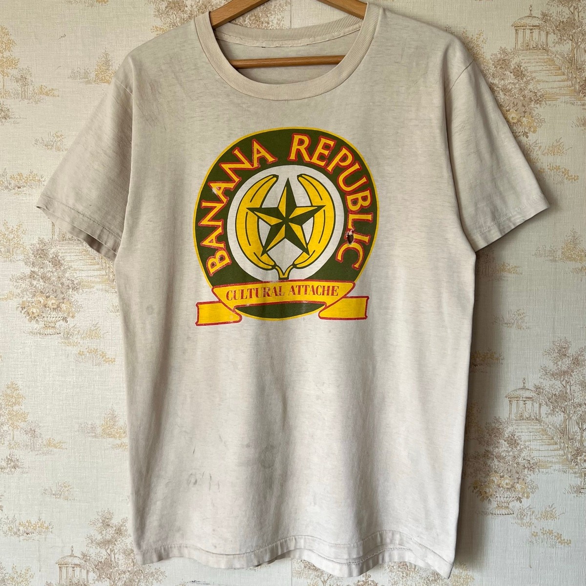 Vintage 80s Banana Republic Cultural Attaché T-Shirt | Safari
