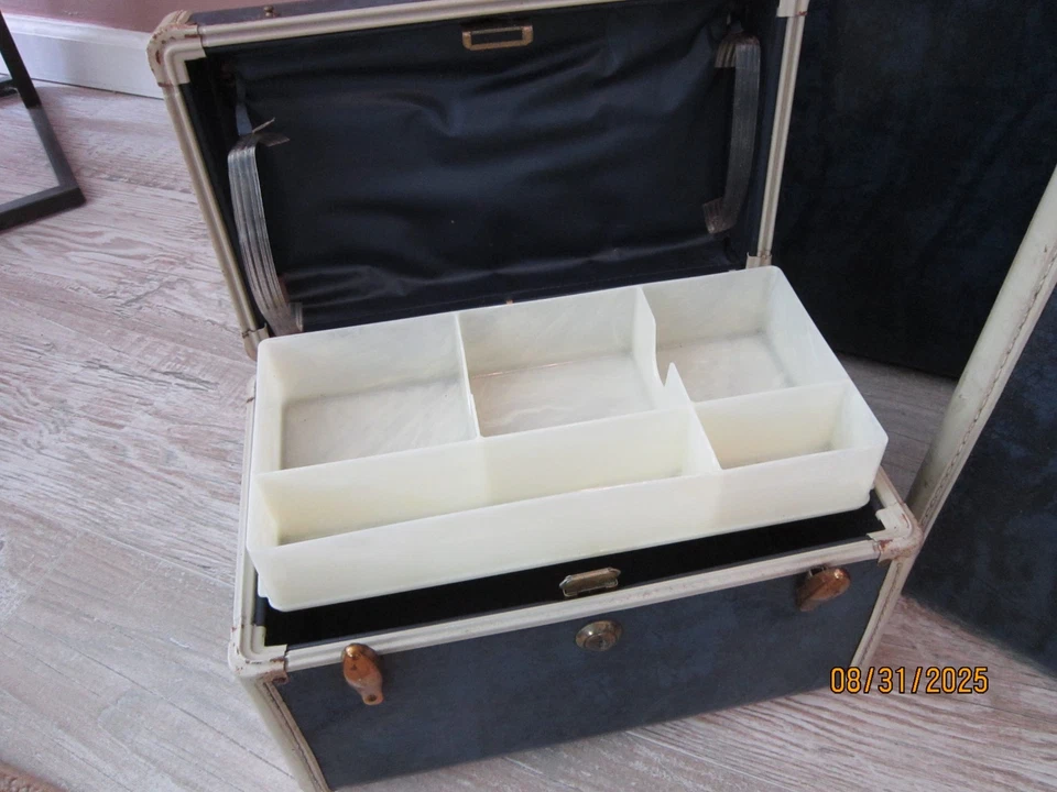 Vintage Samsonite Streamlite Shwayder 4721 Blue Marble 3 PC Luggage Set 1950s - Image 4 of 4