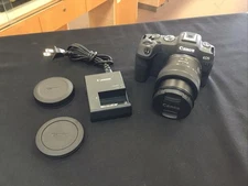 Canon EOS R8 Mirrorless Camera with RF24-50mm f/4.5-6.3 IS STM Lens Kit