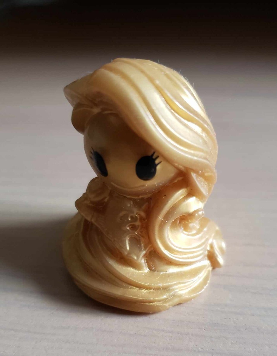 DISNEY GOLD RAPUNZEL WOOLWORTHS OOSHIES Australia