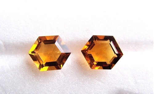 Citrin  Sechseck  ca 9 x 11 mm gelb orange ca 2,80 Carat - Bild 1 von 3