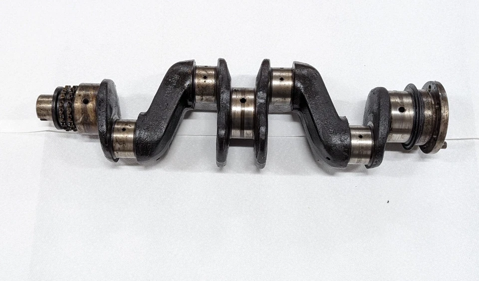 Mercedes Benz W121 4 Cylinder Crankshaft  Ponton 190B M121.920  Gas Petrol 1959 - Image 2 of 4