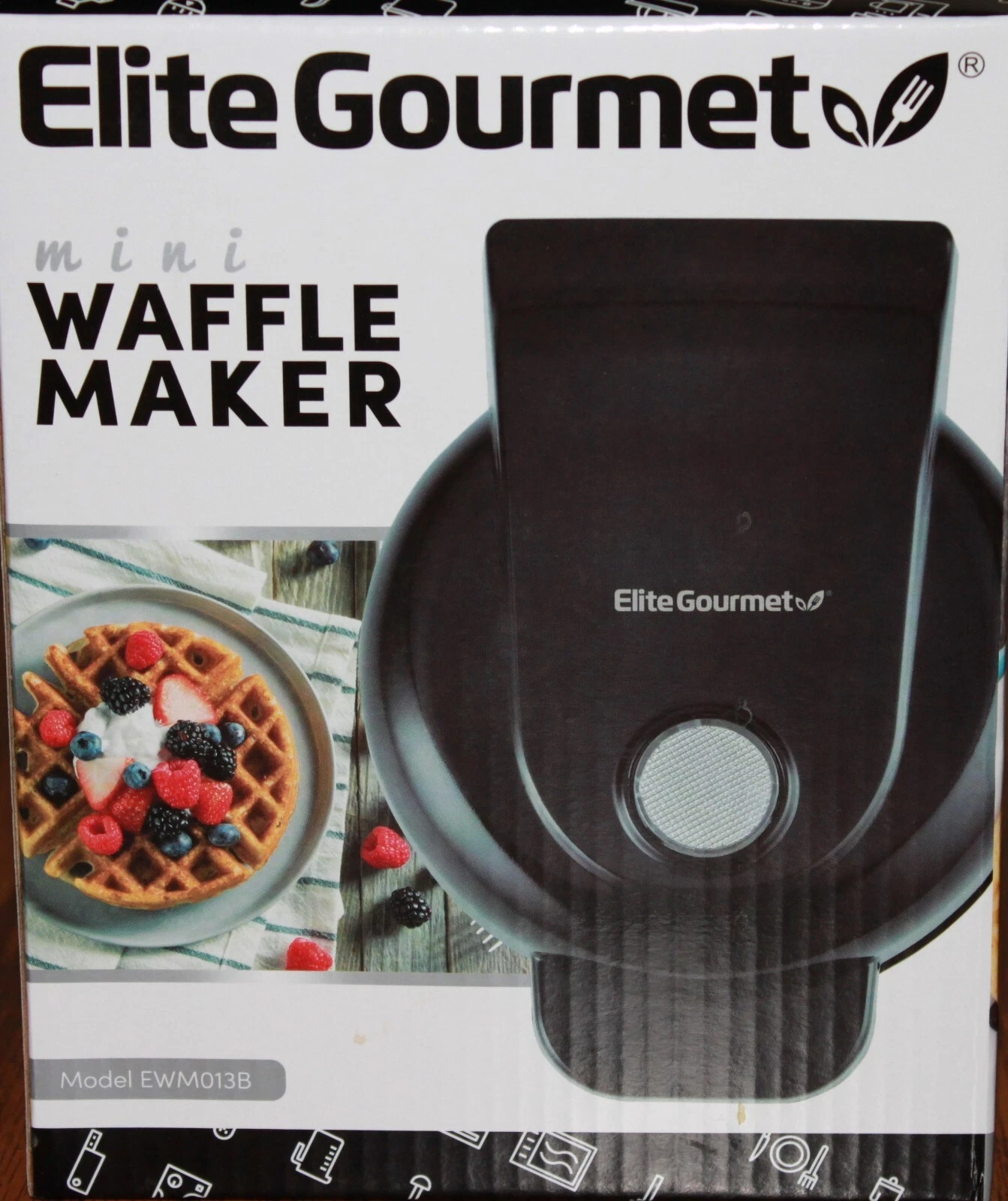 Elite Gourmet Electric Nonstick Mini Waffle Maker