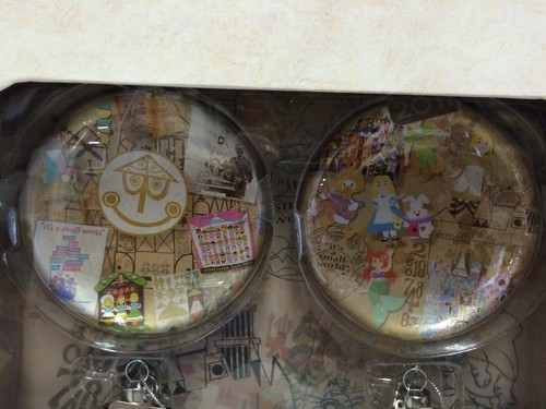 2011 Annual Passholder Collection Christmas Holiday Ornaments - Small World 45th - Picture 3 of 7