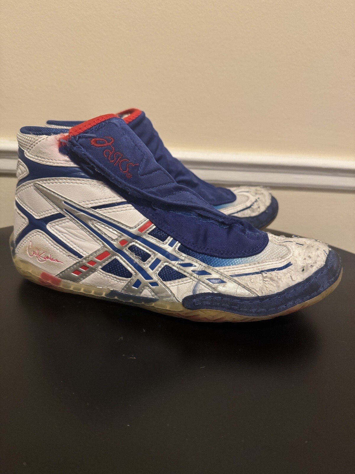 cael v1 wrestling shoes