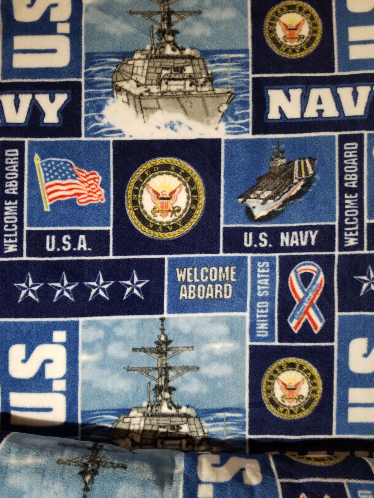 VTG~United States Navy Fleece~NEW~USA Military ships flags stars blanket~BTY