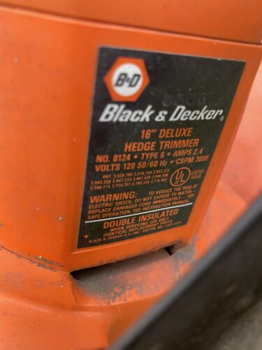 Black & Decker Electric Shrub & Hedge Trimmer 16” #8124 Corded Tested Working - Picture 2 of 5