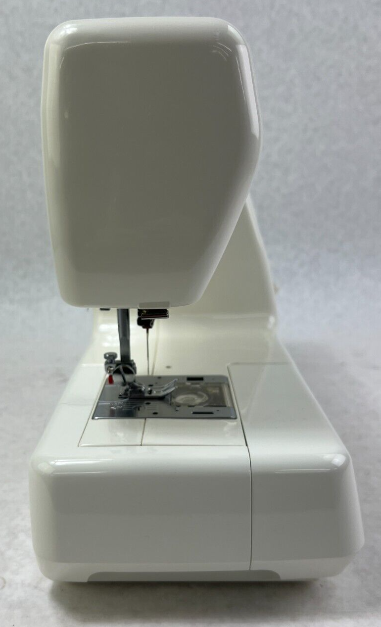 Kenmore 385 17126690 Sewing Machine W/ Case eBay
