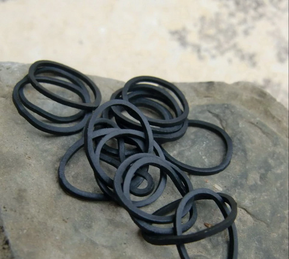 Bronze Skelett Hand Bartperle Loch 7mm +/- 50 Bartgummis schwarz Bartring - Bild 3 von 3