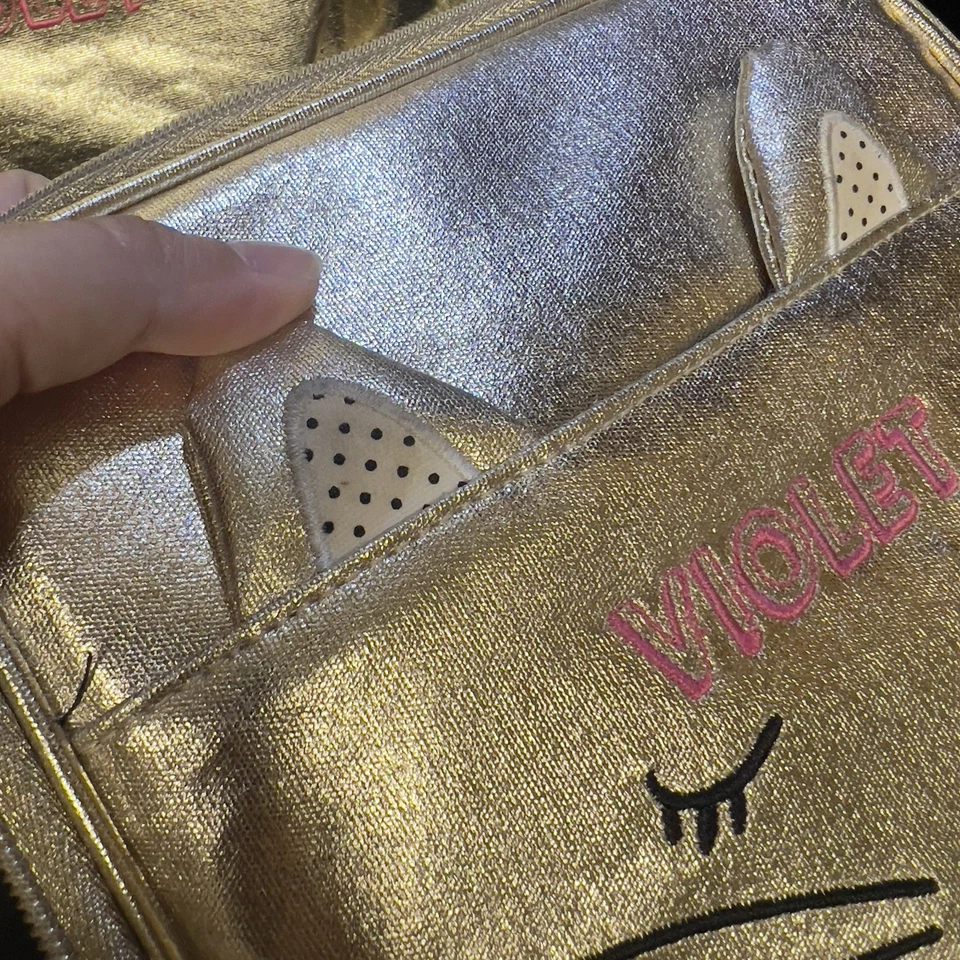 Pottery Barn Gold Kitty 大号背包经典午餐盒个性化小提琴粉色 — 第 3/4 张图片