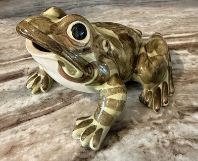 VINTAGE 1930's BRUSH McCoy LARGE GARDEN  POTTERY FIGURINE FROG OPEN MOUTH