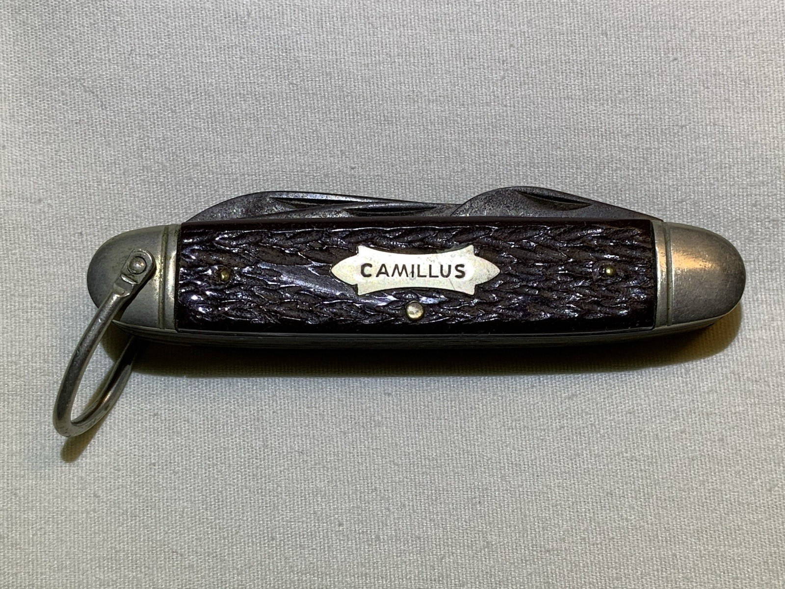 Vintage Camillus 4 Blade Scout Utility Pocket Knife. USA Mad