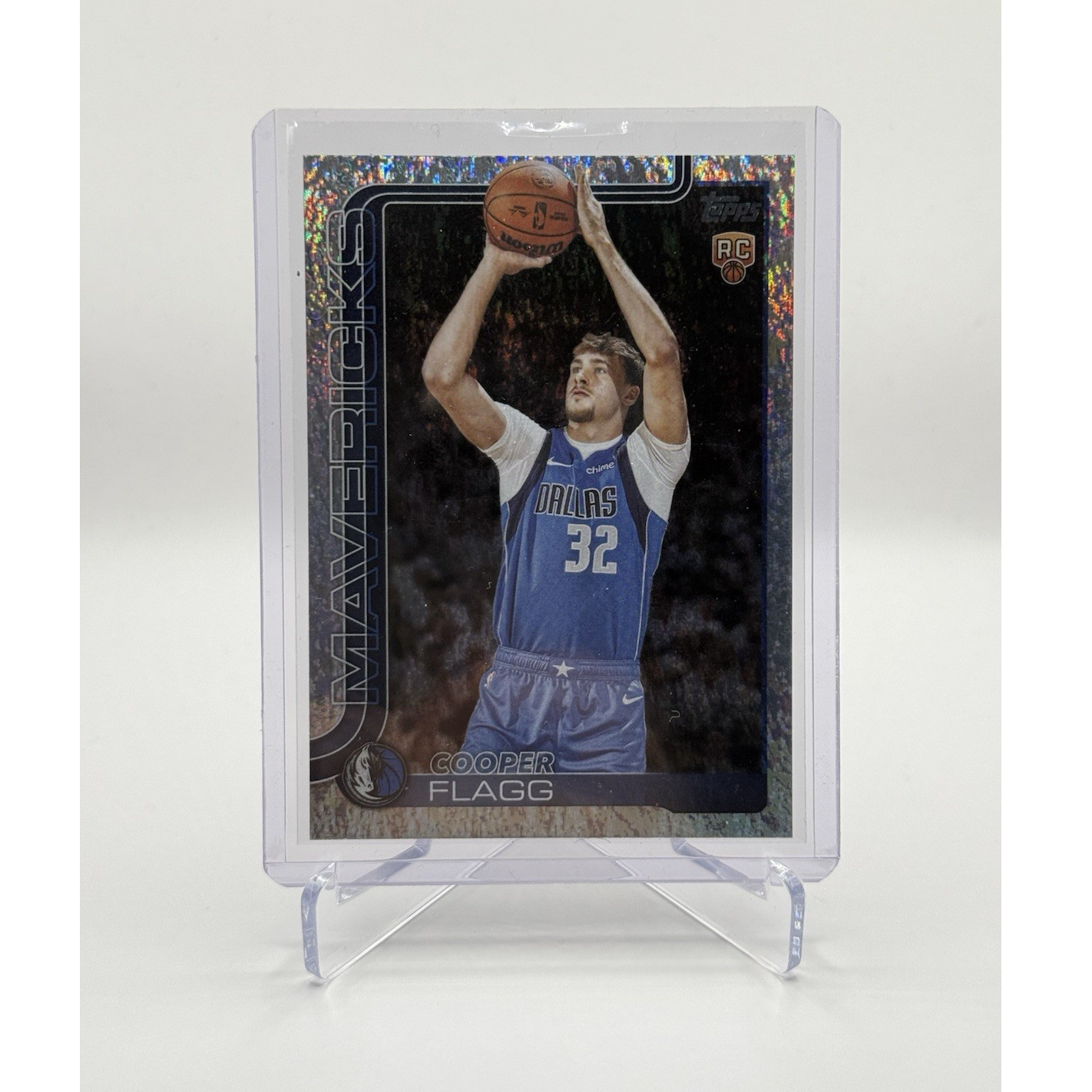 Topps 2025-26 Cooper Flagg #201 Holo Foil Mavericks RC Rookie