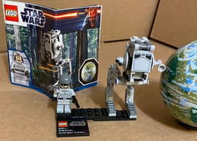 LEGO Star Wars~ AT-ST & Endor #9679 (SET W/MANUAL) As Is