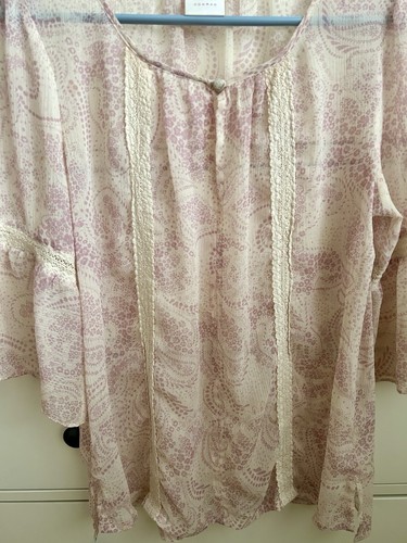 Lauren Conrad Damenbluse transparent lila/cremefarben Shirt Top Medium - EUC! - Bild 6 von 11