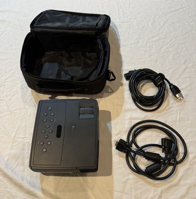 InFocus IN1110 Portable Projector   Tested, Works Great   HDMI