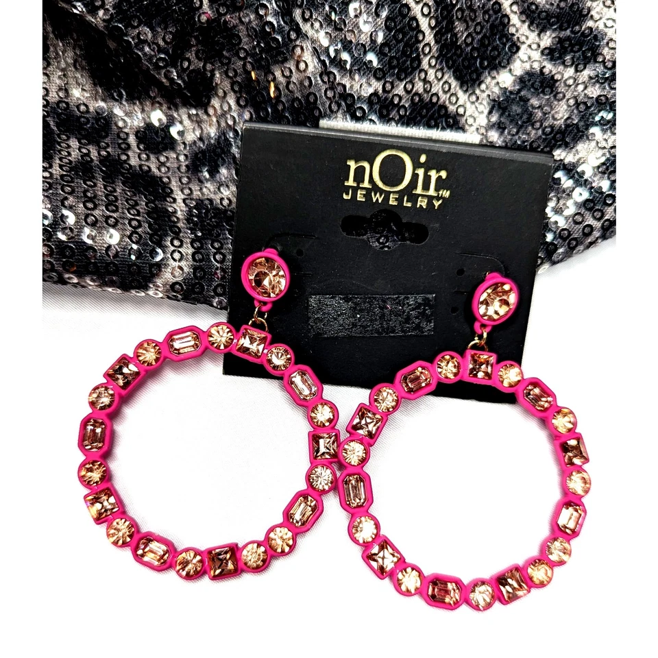 Pendientes de aro nOir rosa con pedrería Foto 2 de 4