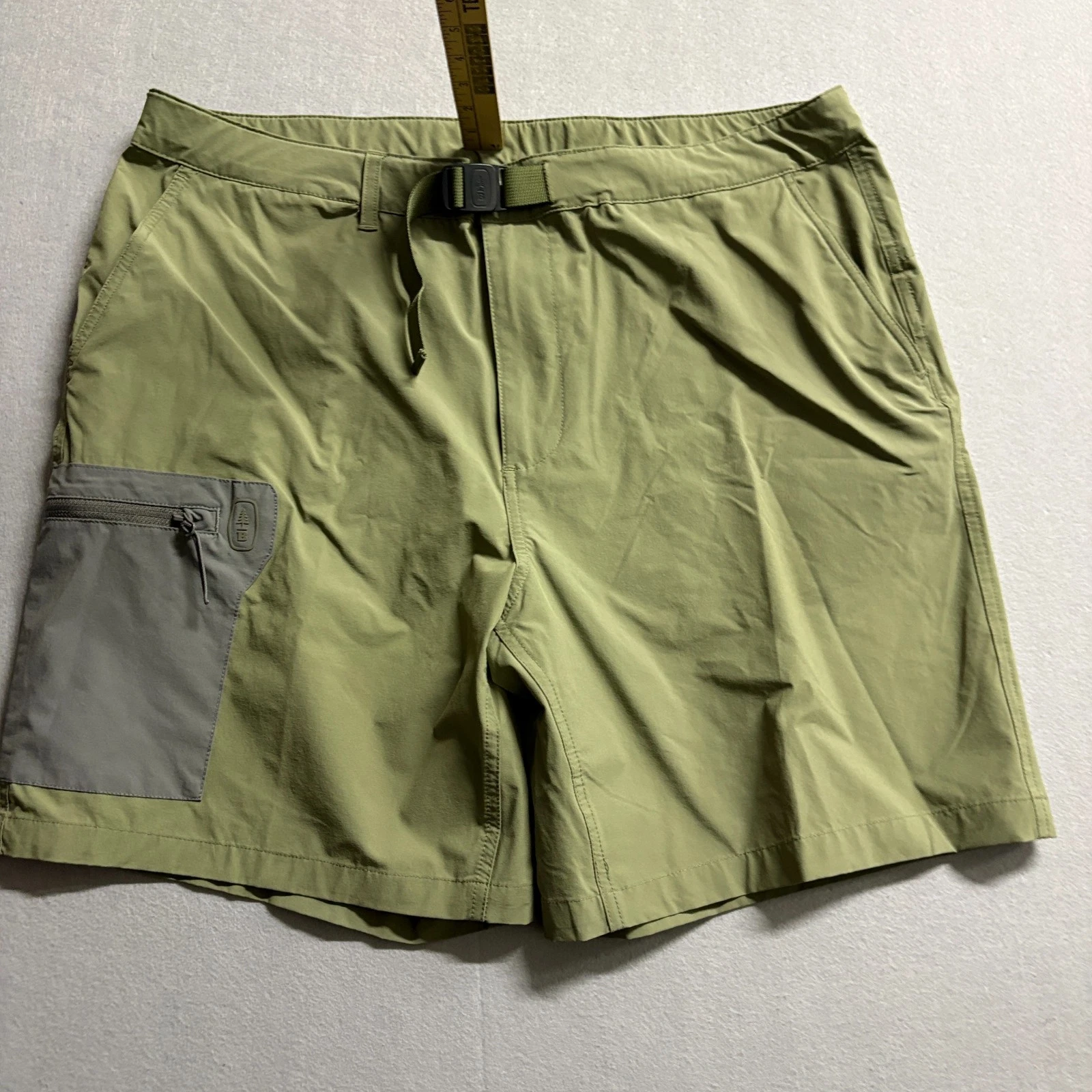 Outdoor Hiking Cargo Shorts Mens Fits Like 37 Olive Utility Trail Stretch
Opens in a new window or t