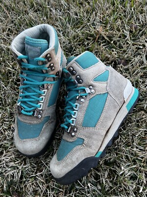 NICE Vintage Vasque 80s Clarion Trail Boots size 7 Womens shoes 7591 Green