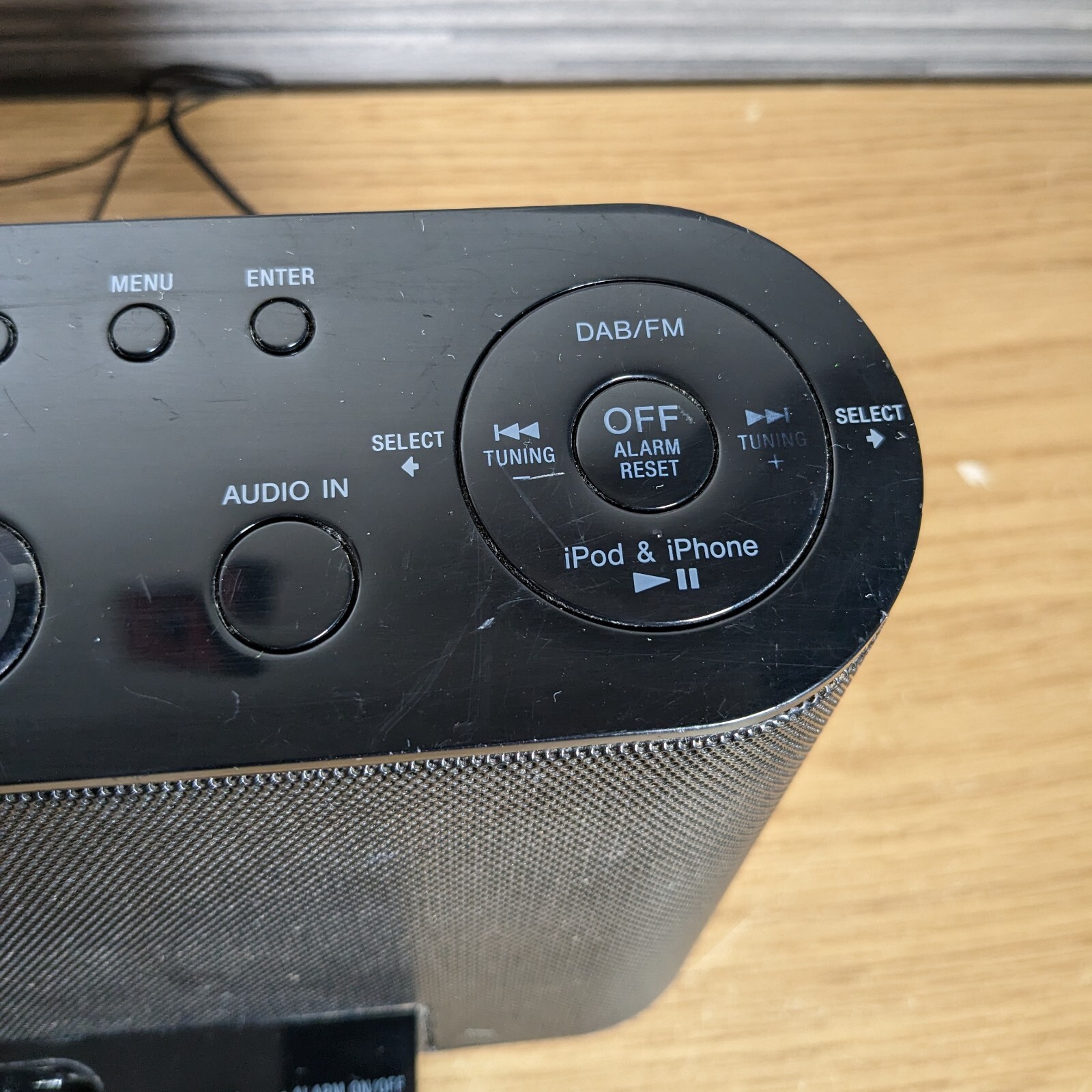 Sony XDRDS12iP DAB FM iPod AUX Input Speaker System Alarm Clock