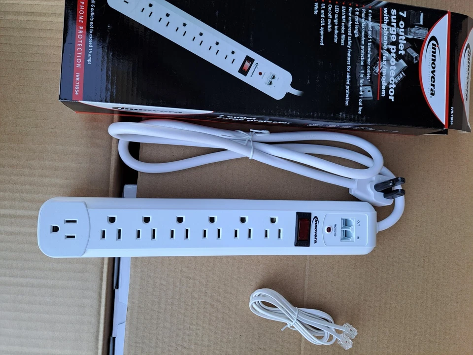 Innovera 7 Outlet Surge Protector with Phone/Modem/Fax 6ft cord 71654 - Image 3 of 4