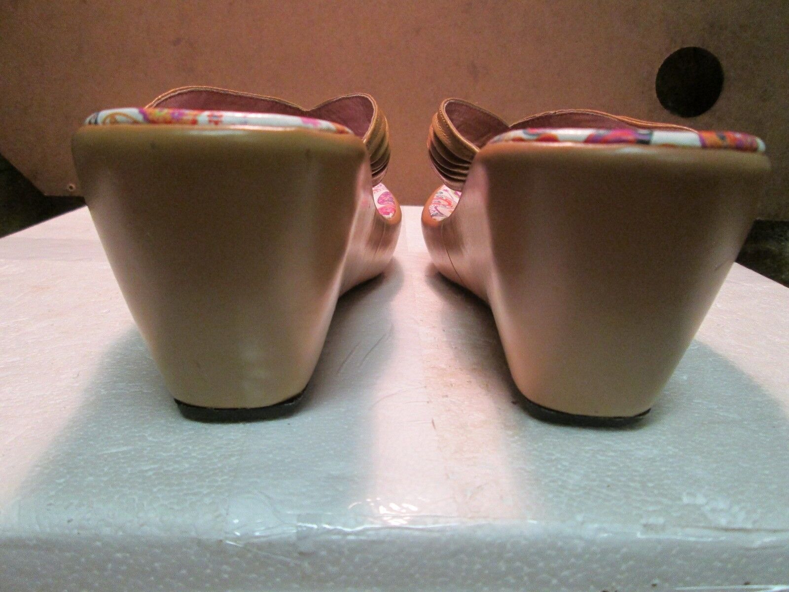 Picture 5 of 6