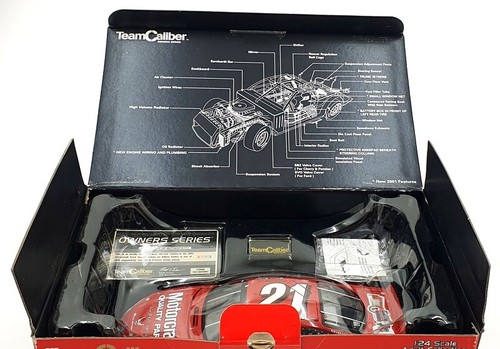 Team Caliber 1/24 Scale O212045MO - Ford Taurus Nascar #21 Motorcraft - Sadler - Picture 6 of 7