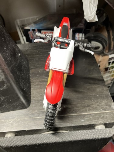 Maisto Honda CRF450R Assembly Line Motorcycle Diecast Metal 1/12. Finished - Picture 5 of 12