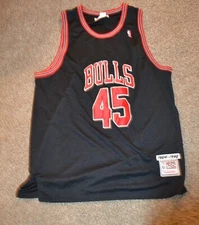 Mitchell & Ness Michael Jordan Bulls1984-98 JerseyCareer Achievements Men's 56