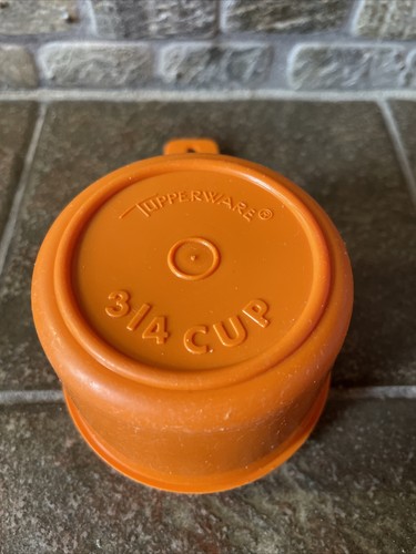 Vintage Orange Tupperware 3/4 Cup Replace Your Missing Measuring Cup - Picture 4 of 6