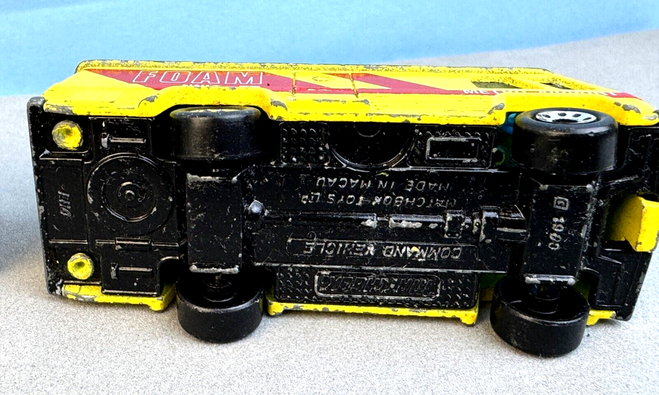 3 Vintage 197980 Hot Wheels & Matchbox AIRPORT Fire Trucks Diecast