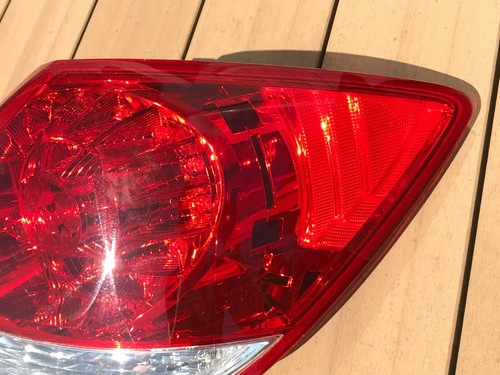 JDM 2007 Acura 3.5 RL Honda Legend KB1 KB Tail Lights Lamps Taillights Set OEM - Picture 11 of 12