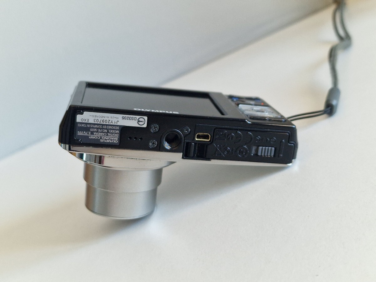 Olympus FE-4010 & FE-4020 セット Olympus FE-4010 & FE-4020