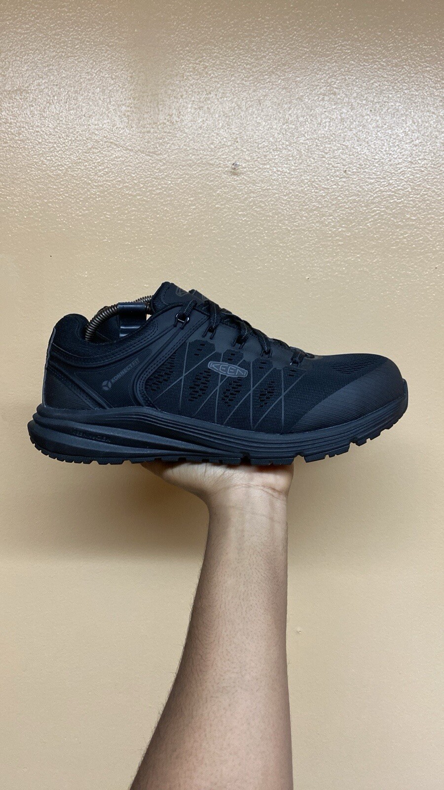 Sneakers da lavoro KEEN Utility Vista Energy Konnect Fit XT punta in acciaio "Triple Black"