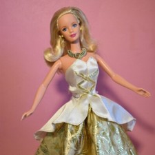 1998 Barbie Doll Mackie Face In 1995 Fashion Avenue Deluxe Gold Dress READ