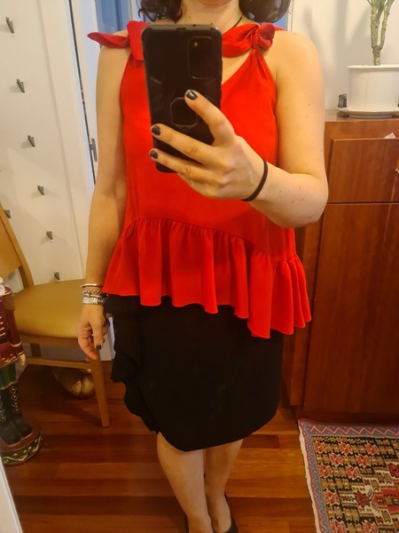Zara falda XL volante 40 y Top volantes rojo Amitié Bekleidungspaket Blogger