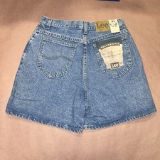 Vintage 1990  s Lee Womens Relaxed Fit Short, Deadstock NWT, Size 14