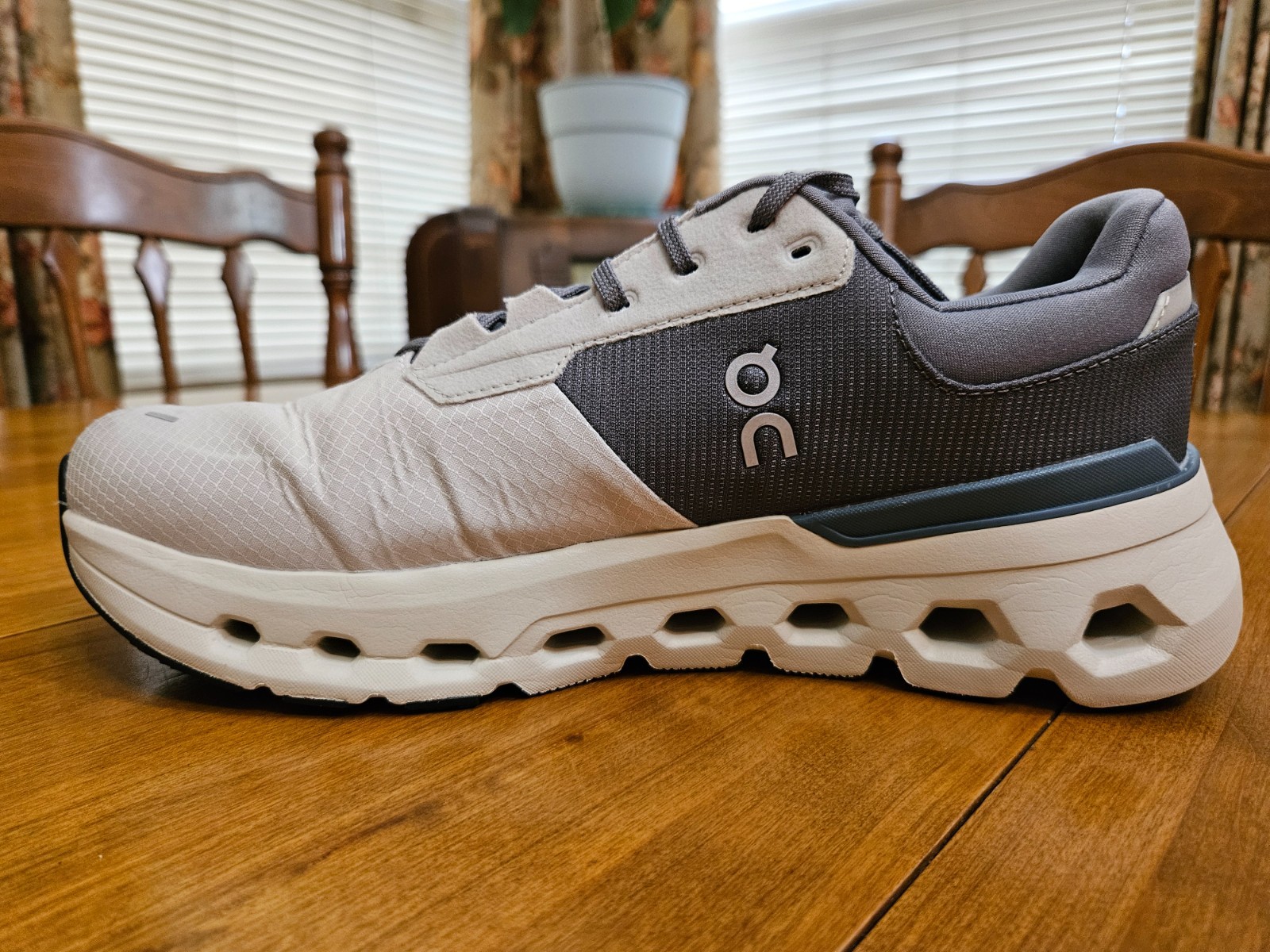 On Cloud Cloudrunner 2 Waterproof Sneakers Runnin… - image 5