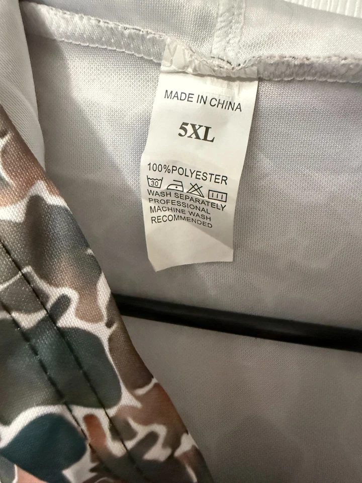 Camo Long Sleeve Zipper Rainproof Jacket Size 5XL - Image 3 of 3