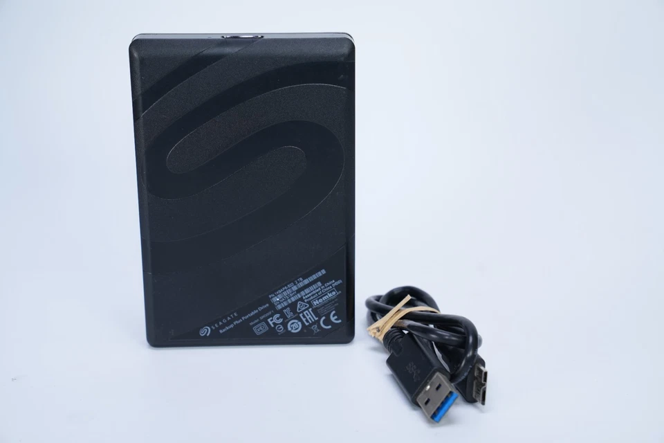 Seagate Backup Plus Portable Drive 2TB Metal Finish SRD00F1 - Image 2 of 4