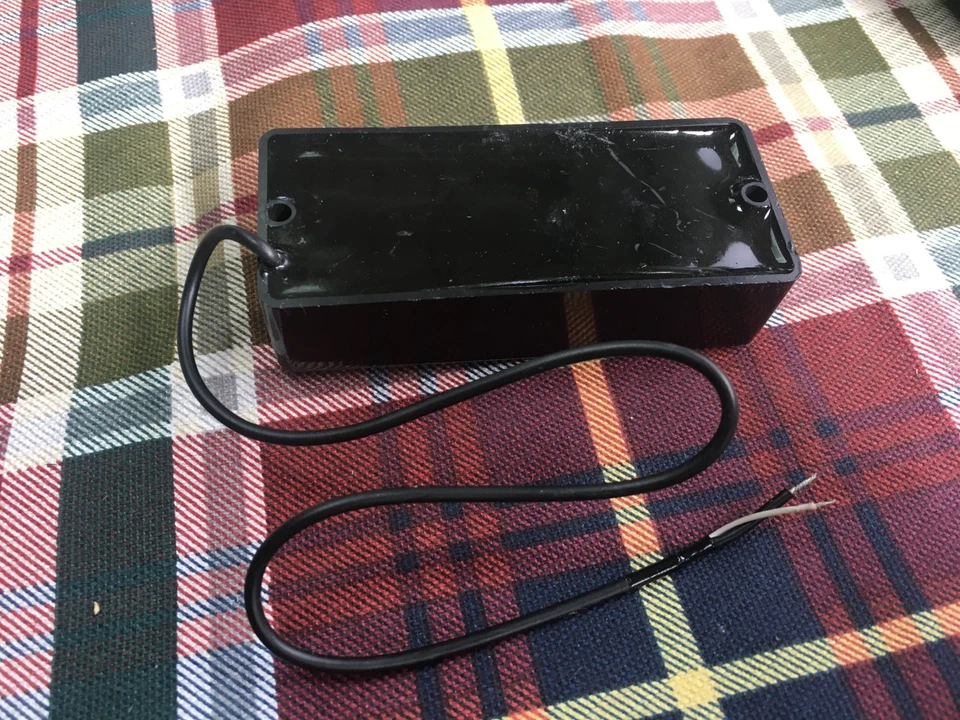 Pastilla puente guitarra eléctrica ESP negra de 7 cuerdas ~ Horizon, 8,05 k Foto 3 de 3