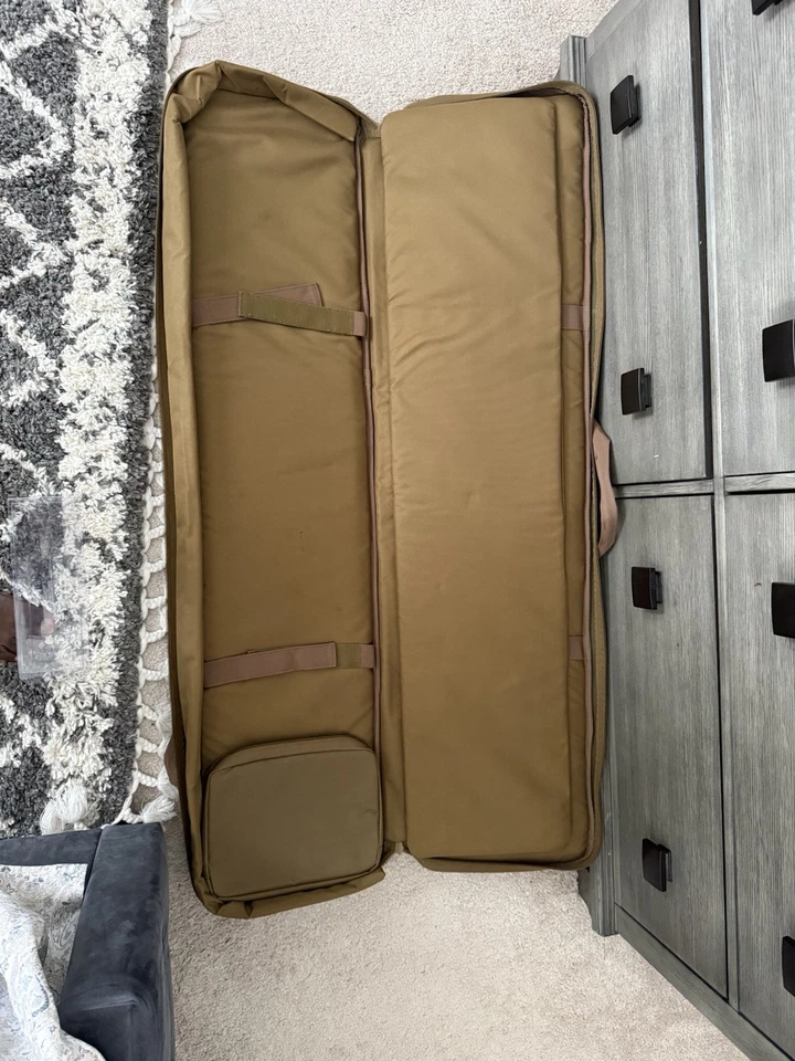 3-Gun Case carries firearms securely during transport, accessories organized - Image 2 of 4