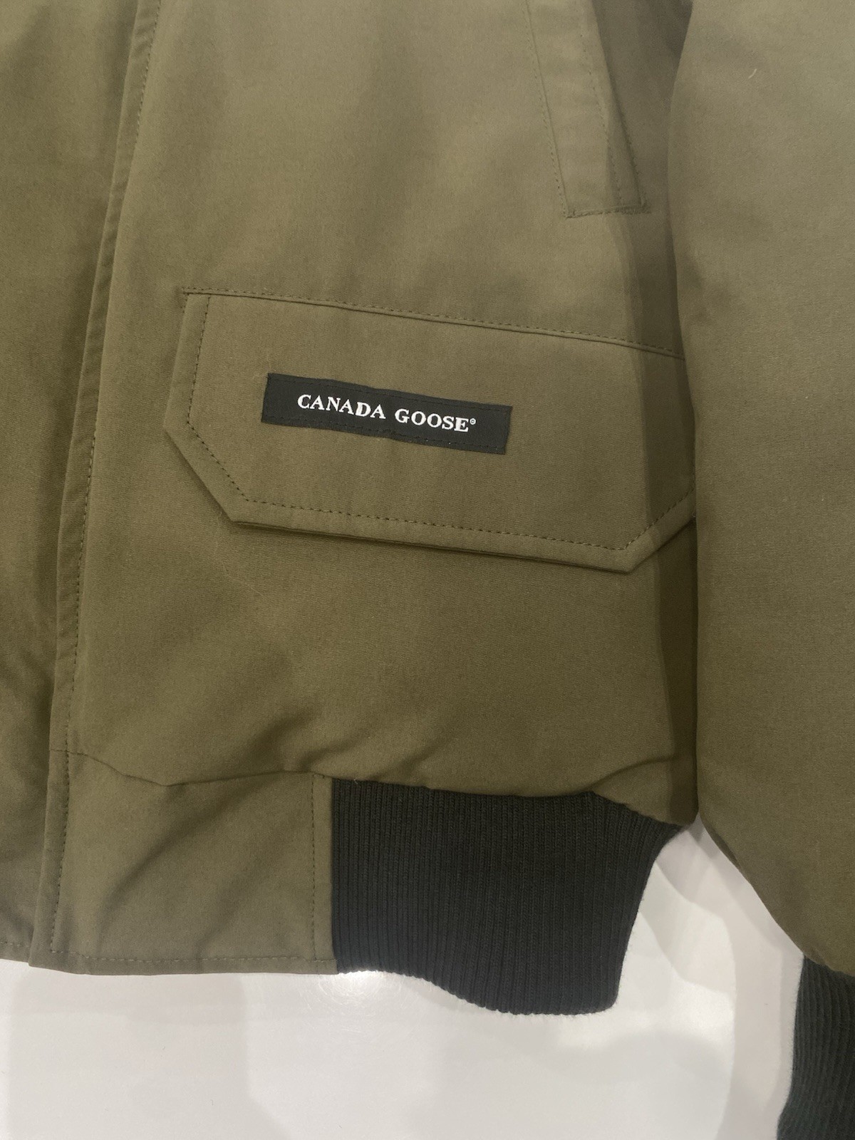 Canada Goose Men’s Chilliwack Bomber Jacket Military Green XS NWT thumbnail 5