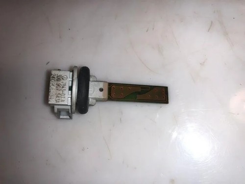 AUDI A4 8K2, B8 Temperatursensor 3D0907543A 3.20 Petrol 195kw 2009 18125053